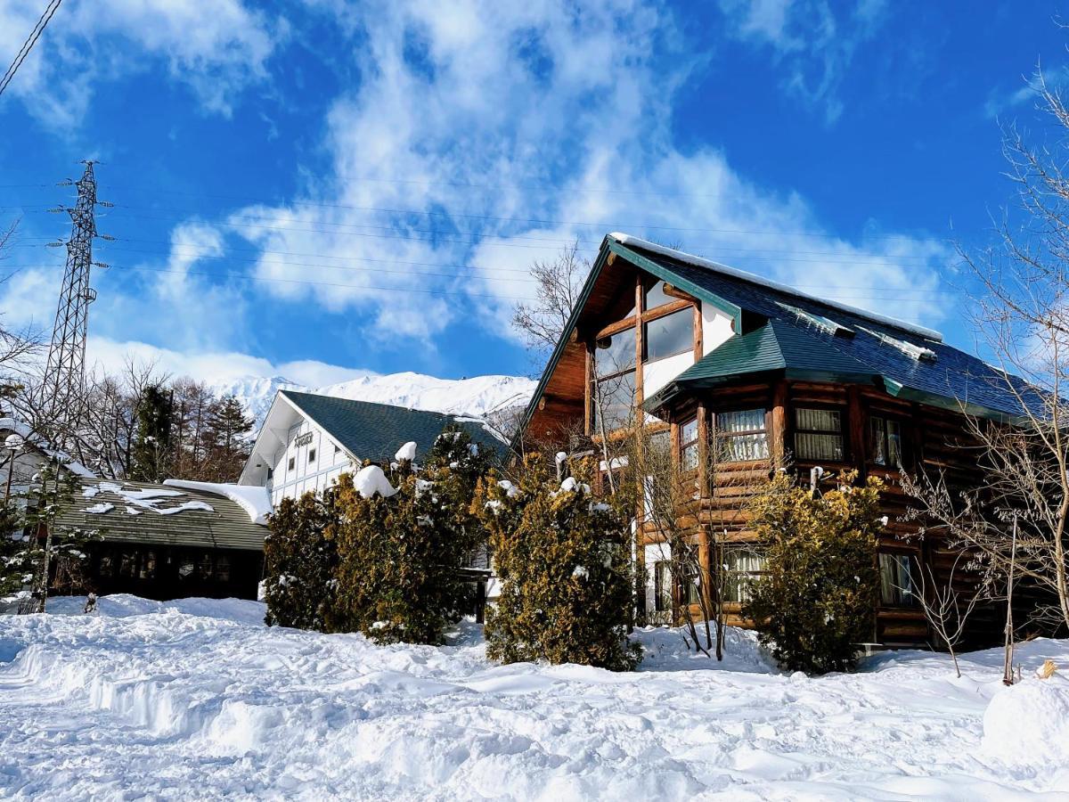 Hakuba Pension & Log Hotel Meteor Esterno foto