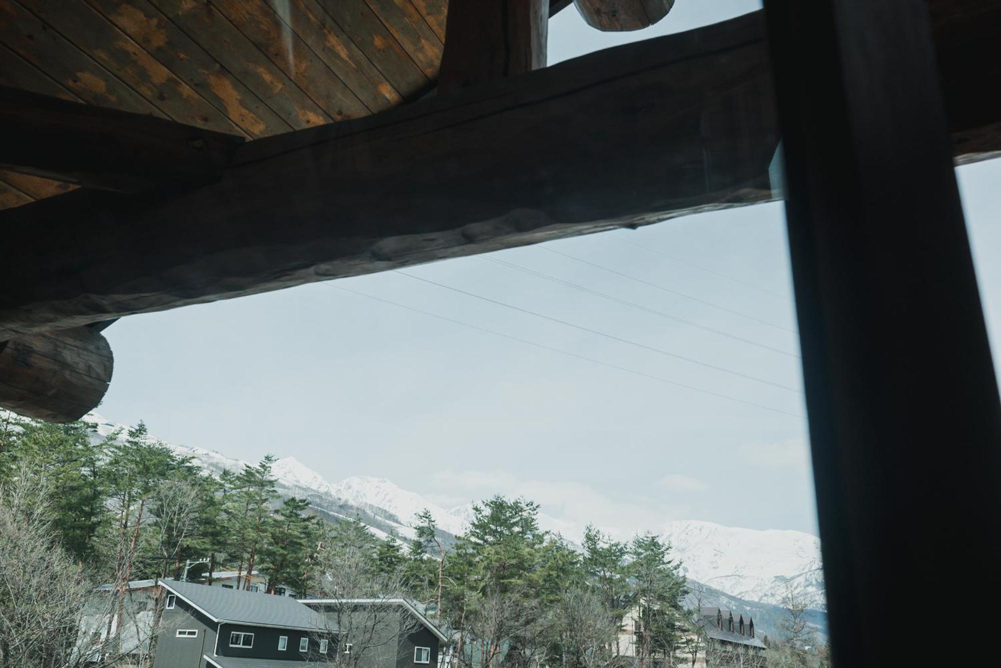 Hakuba Pension & Log Hotel Meteor Esterno foto