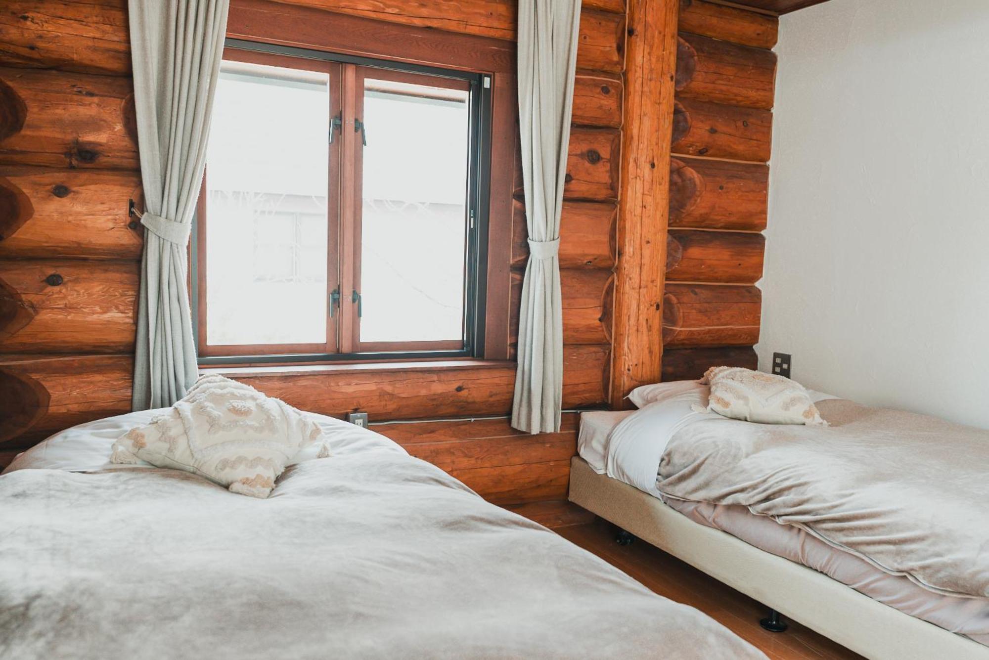 Hakuba Pension & Log Hotel Meteor Esterno foto